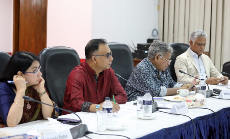 Open Forum Discussion titled Democratic Reconstruction on Labor Rights, photo 12