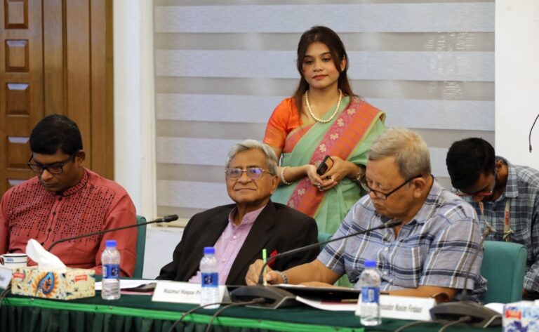 Dialogue on “Inclusive Politics: Women and Youth’s Pathways to Leadership”, photo 30