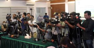Dialogue titled “Inclusive Politics: Women and Youth’s Pathways to Leadership”, photo 12