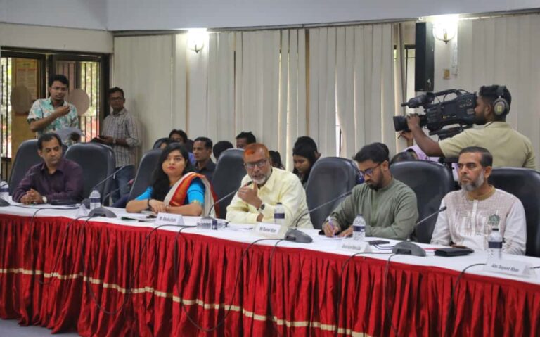 Dialogue on ” Self-Regulation and Grievance in Media: Political and Policy Perspectives”, photo 32